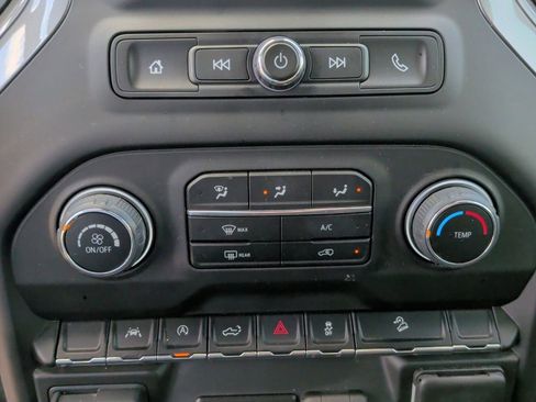 Used 2024 Chevrolet Silverado 1500 Custom Trail Boss image 24