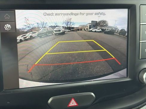 Used 2024 Kia Soul LX w/ Option Group 015 image 16