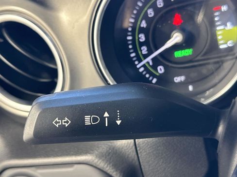 Used 2022 Jeep Wrangler Unlimited Rubicon 4xe w/ Cold Weather Group image 27