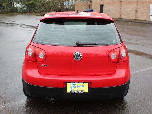 Used 2009 Volkswagen GTI 2-Door image 8