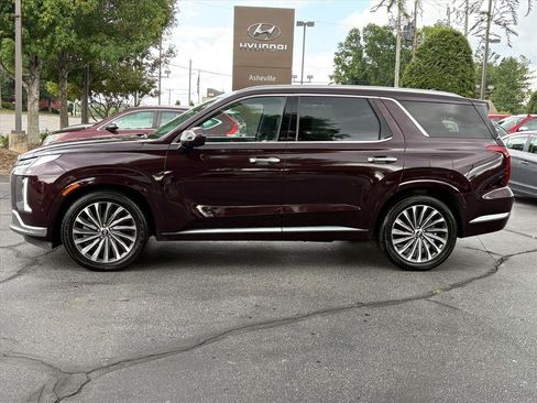 Used 2024 Hyundai Palisade Calligraphy AWD/4WD image 3