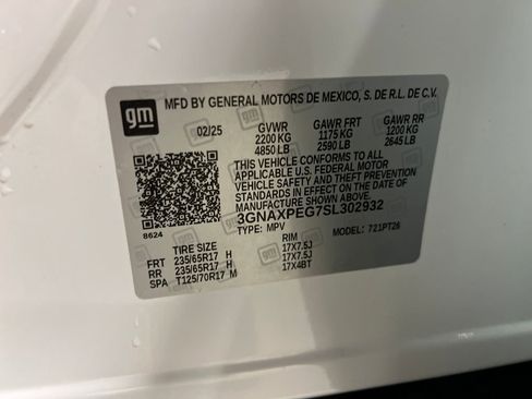 Certified 2025 Chevrolet Equinox LT w/ Safety and Technology Package AWD/4WD image 28