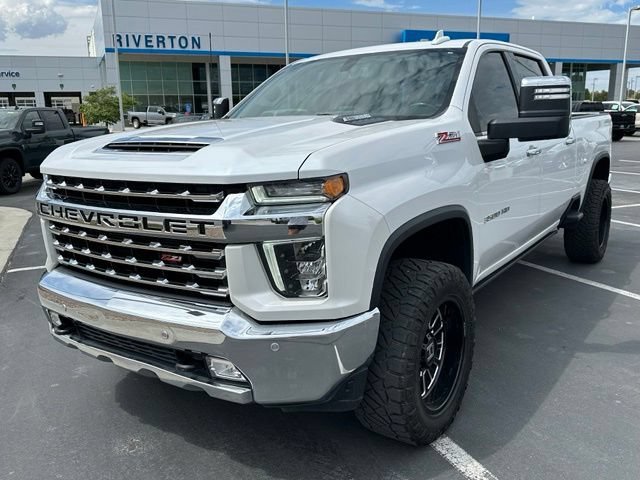 Used 2022 Chevrolet Silverado 3500 LTZ w/ LTZ Plus Package AWD/4WD image 11
