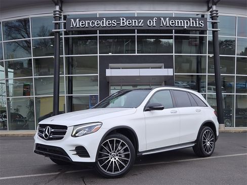 Used 2019 Mercedes-Benz GLC 300 image 1