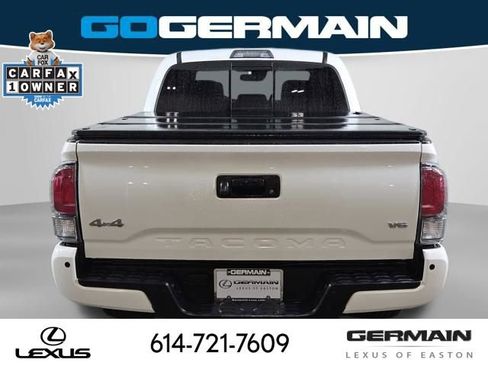 Used 2020 Toyota Tacoma Limited AWD/4WD image 10
