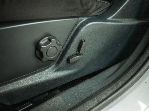 Used 2018 Ford EcoSport SE image 15
