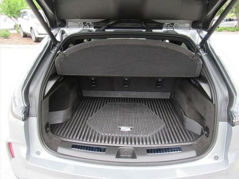 Certified 2025 Cadillac XT4 Sport AWD/4WD image 32