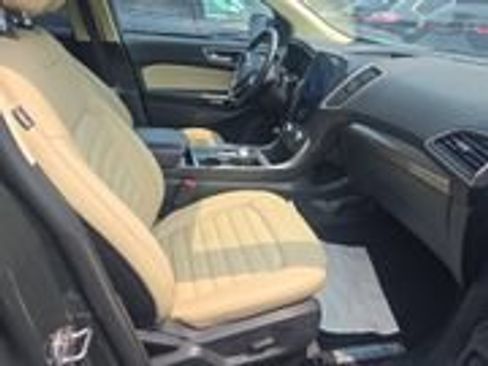 Used 2024 Ford Edge SEL w/ Convenience Package AWD/4WD image 8