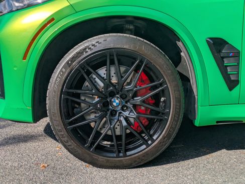 Used 2025 BMW X5 M Competition w/ Executive Package image 3