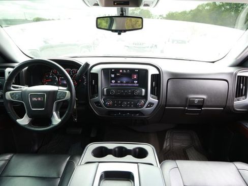 Used 2015 GMC Sierra 1500 SLE w/ SLE Value Package image 29