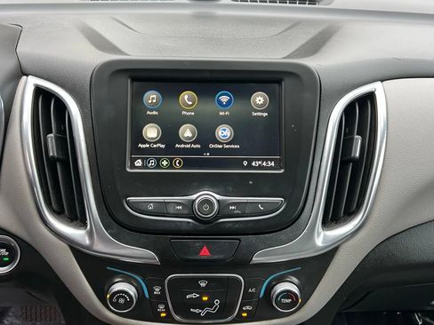 Used 2019 Chevrolet Equinox LS w/ LS Convenience Package image 18