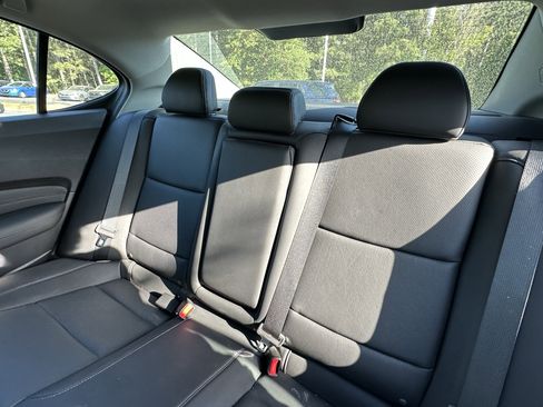 Used 2018 Acura TLX w/ Technology Package image 10