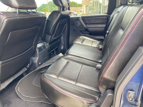 Used 2010 Nissan Titan PRO-4X w/ Pro-4x Leather Pkg image 14
