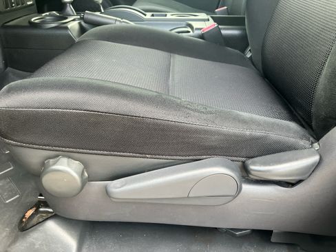 Used 2007 Toyota FJ Cruiser 4WD image 9