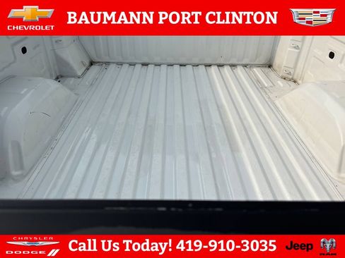 Used 2021 Chevrolet Silverado 1500 LT AWD/4WD image 23