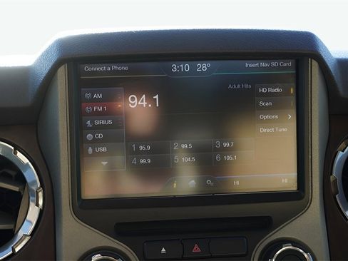 Used 2013 Ford F350 Lariat w/ Chrome Pkg image 25