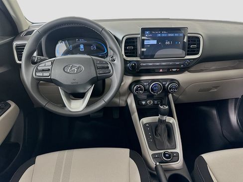 New 2026 Hyundai Venue SEL FWD image 17