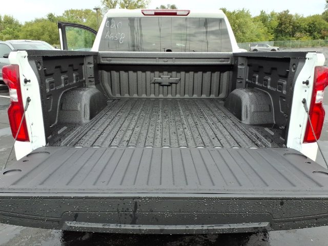 New 2026 Chevrolet Silverado 1500 RST w/ RST Select Package AWD/4WD image 10