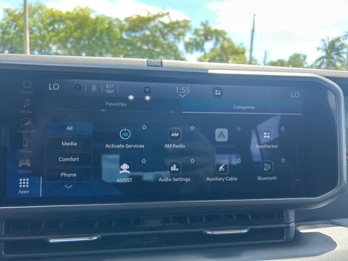 Used 2024 Jeep Wrangler Unlimited Rubicon image 12