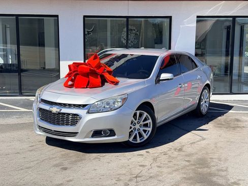Used 2015 Chevrolet Malibu LTZ image 1