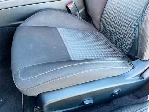 Used 2020 Dodge Challenger R/T image 18