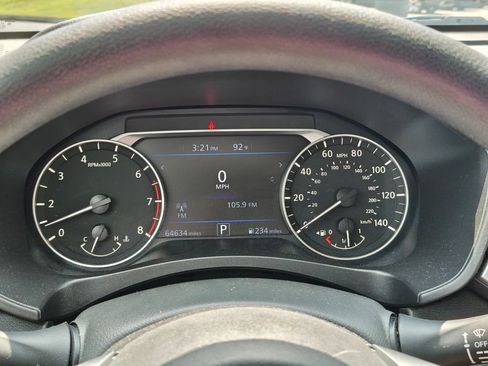 Used 2024 Nissan Altima 2.5 SV FWD image 20