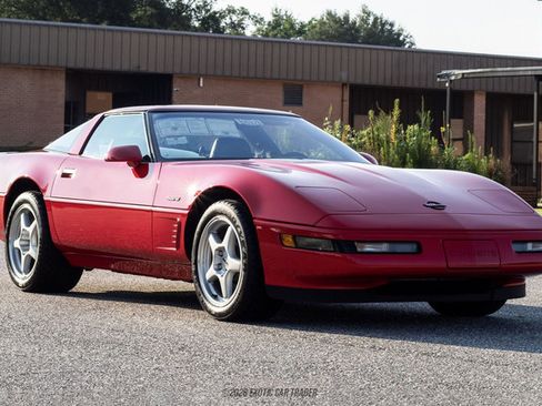 Used 1995 Chevrolet Corvette ZR1 RWD image 10