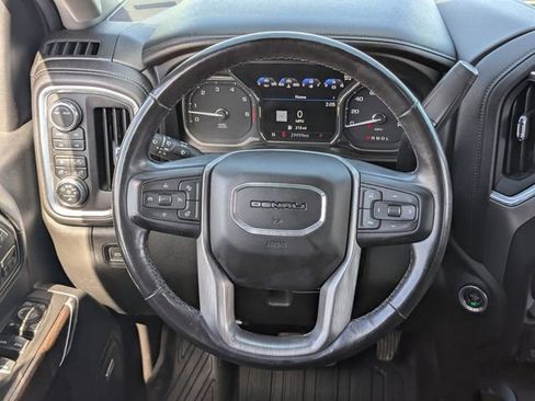 Used 2021 GMC Sierra 2500 Denali w/ Technology Package AWD/4WD image 18