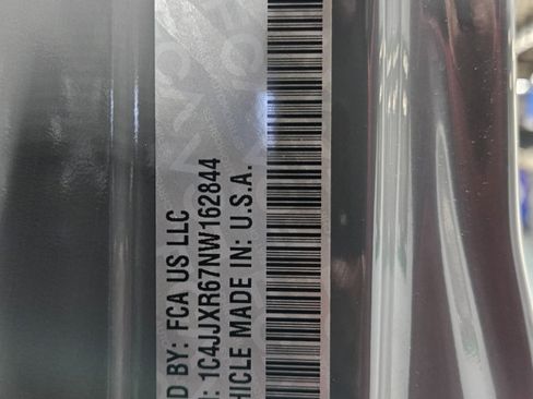 Used 2022 Jeep Wrangler Unlimited Rubicon 4xe image 52