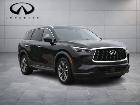 Certified 2023 INFINITI QX60 Luxe w/ Cargo Package AWD/4WD image 3