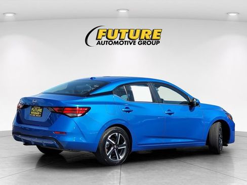 Certified 2025 Nissan Sentra SV FWD image 4
