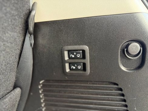 Used 2021 INFINITI QX80 Luxe w/ All-Season Package image 30