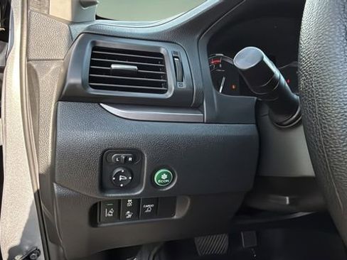 Used 2022 Honda Ridgeline Sport image 21