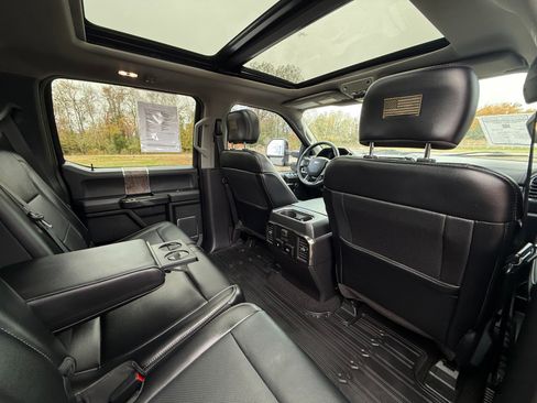 Used 2019 Ford F250 Lariat w/ Lariat Ultimate Package image 50