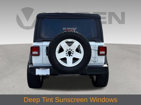 Used 2022 Jeep Wrangler Unlimited Sport AWD/4WD image 23