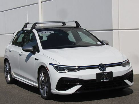 Used 2024 Volkswagen Golf R AWD/4WD image 2