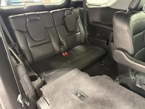 Used 2021 Ford Explorer Limited w/ Equipment Group 301A image 40