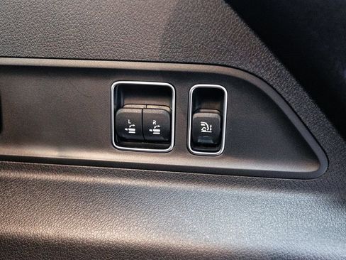 Used 2025 Mercedes-Benz GLE 63 AMG S image 35