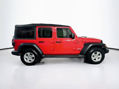 Used 2018 Jeep Wrangler Unlimited Sport S AWD/4WD image 10