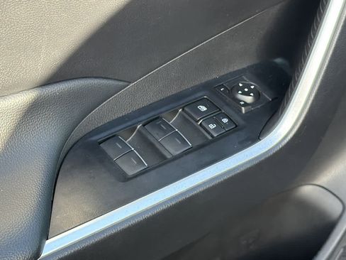 Used 2024 Toyota RAV4 XLE image 22