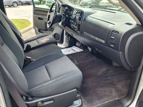 Used 2013 Chevrolet Silverado 1500 LT AWD/4WD image 16
