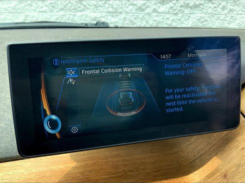 Used 2015 BMW i3 w/ Range Extender image 33