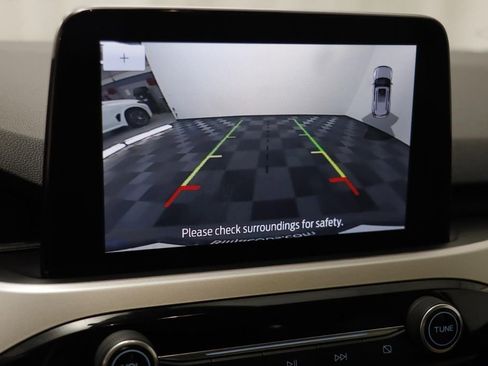 Used 2021 Ford Escape SEL image 10