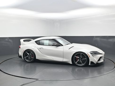 Used 2022 Toyota Supra Premium w/ Driver Assist Package RWD image 3