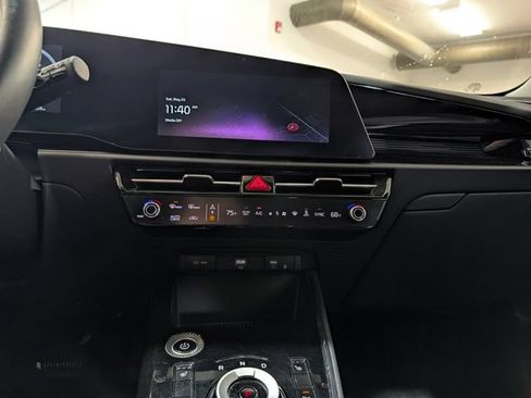 Used 2023 Kia Niro Wind FWD image 18