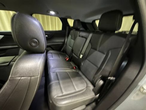 Used 2024 Chevrolet Blazer LT FWD image 22