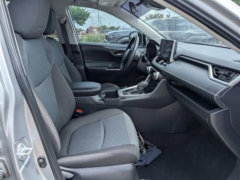 Used 2025 Toyota RAV4 XLE w/ Convenience Package FWD image 32