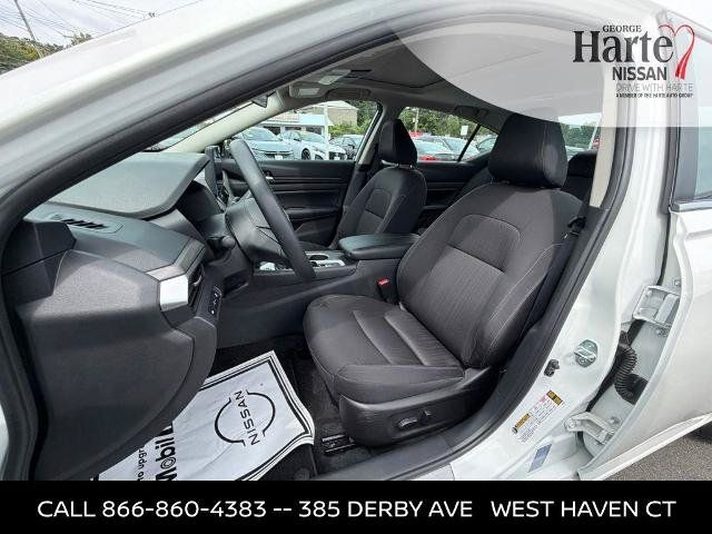 Certified 2025 Nissan Altima 2.5 SV w/ SV Special Edition Package AWD/4WD image 19