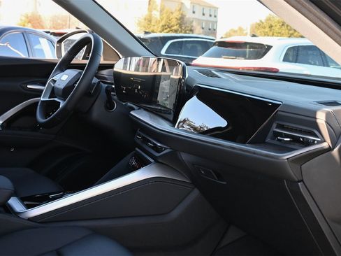 Certified 2025 Audi Q5 Premium Plus w/ Premium Plus image 21