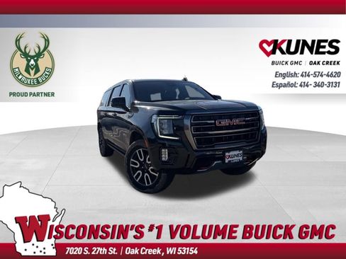Used 2023 GMC Yukon XL AT4 image 1